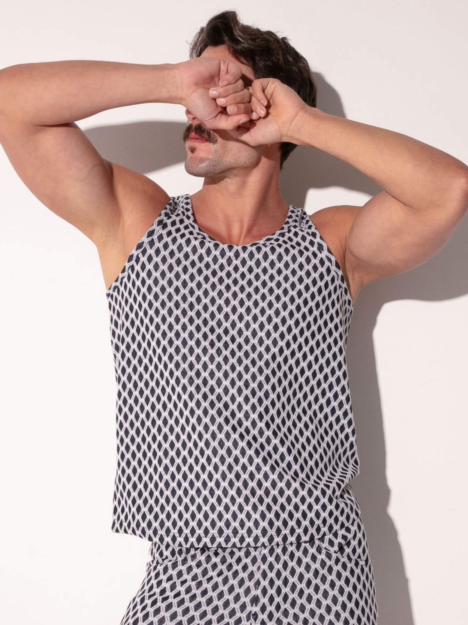 CODE 22 Razor Geometric Jacquard Tank Top – Men’s Textured Summer Vest